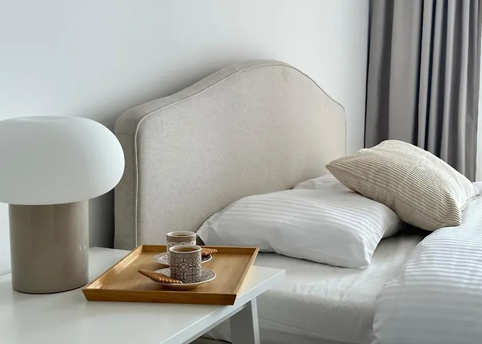 Apartamento Relaxing Near The Sea Vokolidha