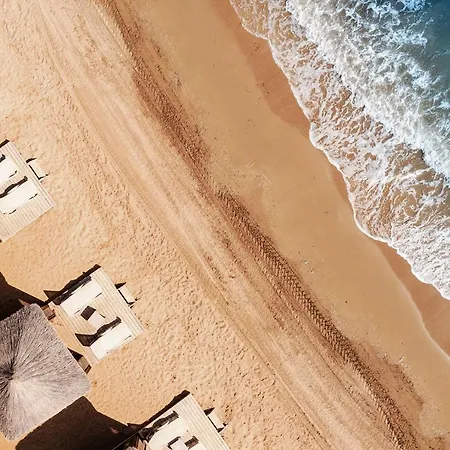 Apartment Relaxing Near The Sea