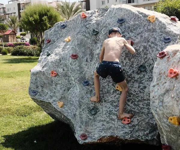 Relaxing Near The Sea *