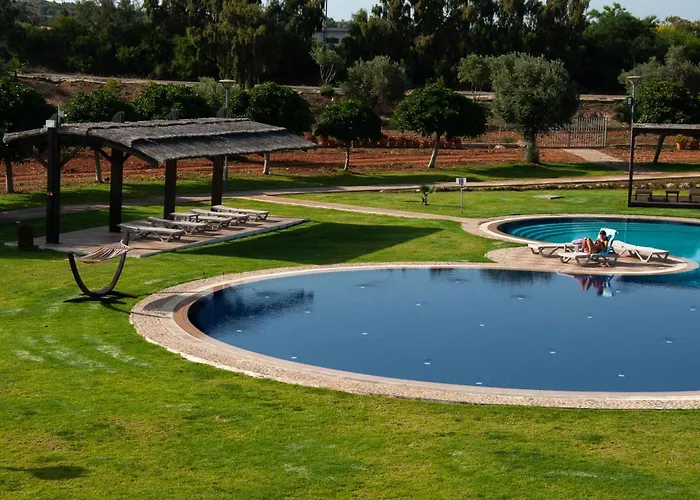 Relaxing Near The Sea Lägenhet Vokolidha