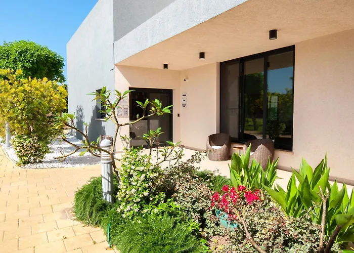 Relaxing Near The Sea Vokolidha